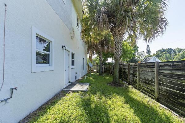 105 2nd St #101, Lake Park, Florida 33403, image 3