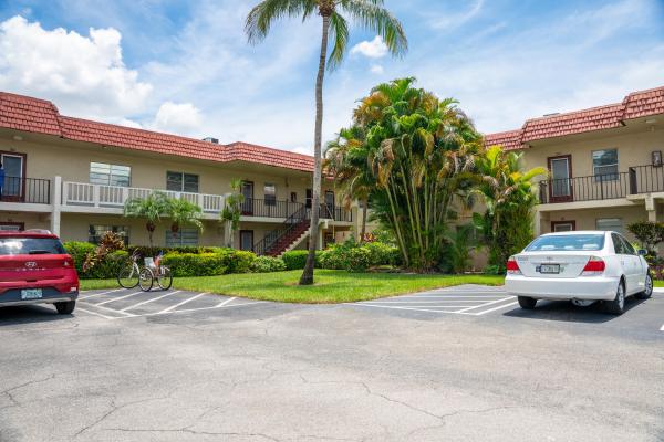 Abbey Village, 4 Abbey Ln #208, Delray Beach, Florida 33446, image 1