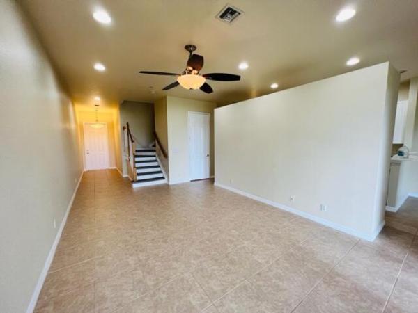 Carriage Pointe Townhomes, 25 Beechdale Ln, Boynton Beach, Florida 33426, image 3