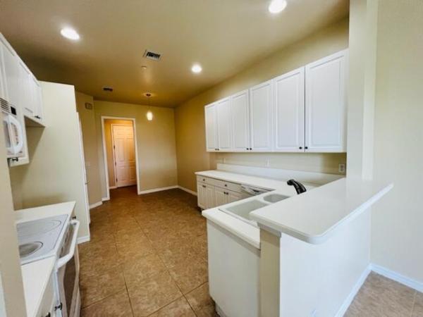 Carriage Pointe Townhomes, 25 Beechdale Ln, Boynton Beach, Florida 33426, image 1