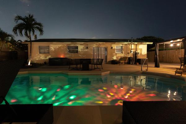 Lantana Heights, 1416 W Hardee St, Lantana, Florida 33462, image 1