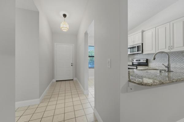 Sabal Ridge, 2101 Sabal Ridge Ct #F, Palm Beach Gardens, Florida 33418, image 3