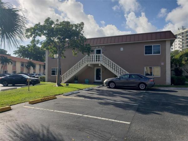 Manor Grove Village, 124 NE 19th Ct #111B, Wilton Manors, Florida 33305, image 1