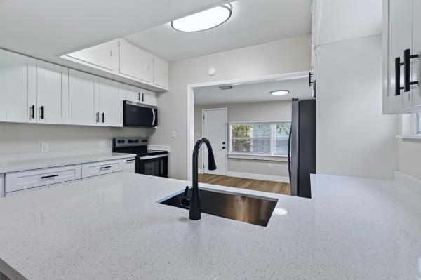 3712 Henry Ave, West Palm Beach, Florida 33405, image 3
