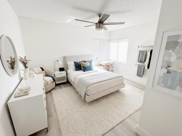 Emerald Sound At Silver Lakes, 17904 SW 1st St, Pembroke Pines, Florida 33029, image 1