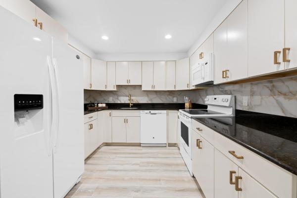 Country Club Apartments, 491 Racquet Club Rd #106, Weston, Florida 33326, image 3