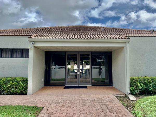 Rolling Hills Golf And Tennis Club, 3100 W Rolling Hills Cir #309, Davie, Florida 33328, image 1