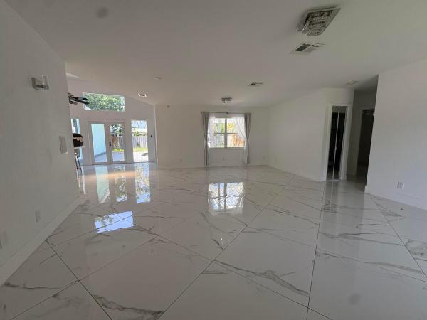 641 NW 28th St, Wilton Manors, Florida 33311, image 1