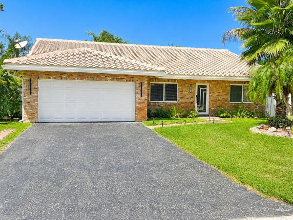 Cypress Glen, 10601 NW 7th Pl, Coral Springs, Florida 33071, image 1