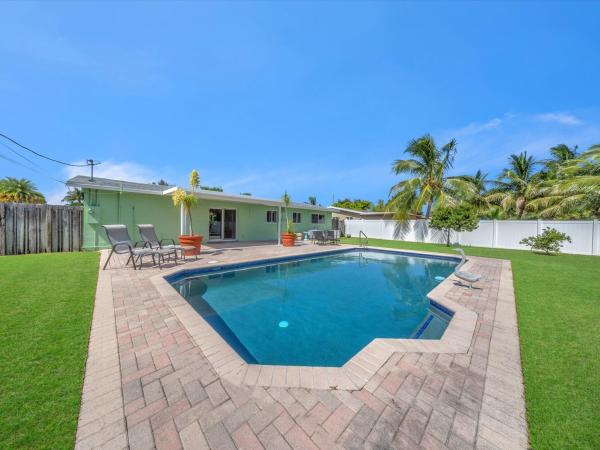 Norwood, 310 SE 8th Ct, Pompano Beach, Florida 33060, image 1