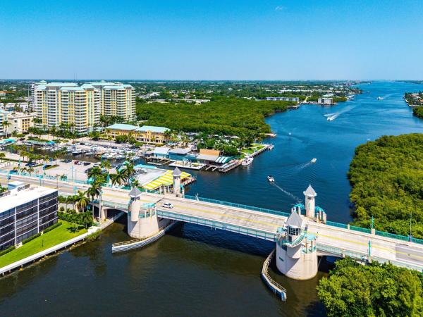 Marina Village At Boynton Beach, 625 Casa Loma Blvd #508, Boynton Beach, Florida 33435, image 3