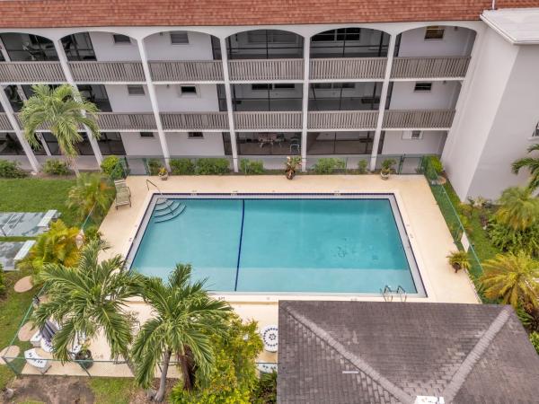 Garden Isles, 651 Pine Dr #204, Pompano Beach, Florida 33060, image 2