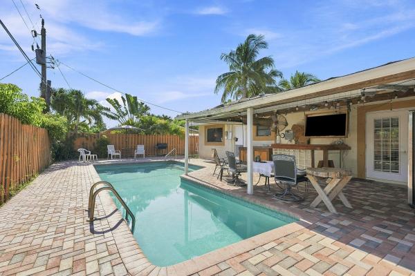 Avalon Garden Estates, 2511 NE 12th Ct, Pompano Beach, Florida 33062, image 3
