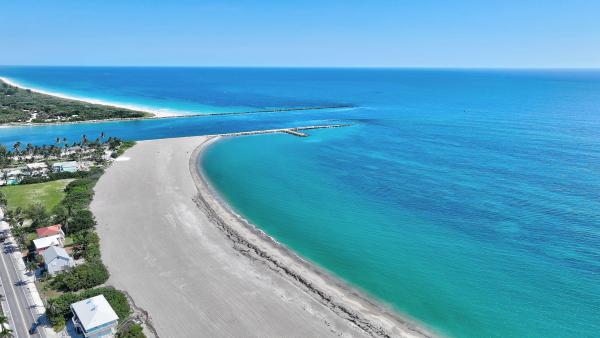 Ocean View, 651 Hernando St, Fort Pierce, Florida 34949, image 3
