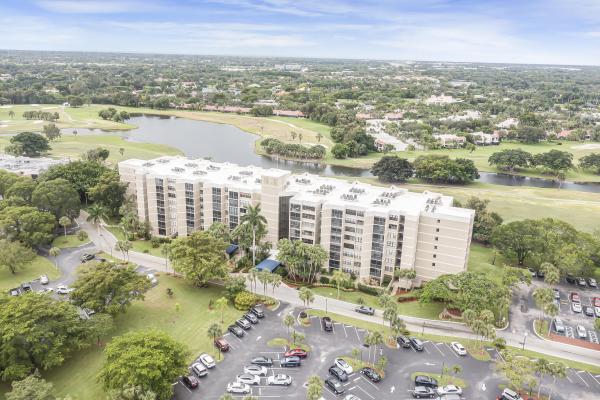 Country Club Village, 16300 Golf Club Rd #114, Weston, Florida 33326, image 1