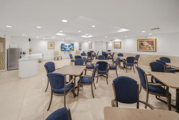 Country Club Village, 16300 Golf Club Rd #114, Weston, Florida 33326, image 3