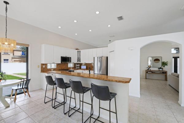 6373 Shadow Creek Village Cir, Lake Worth, Florida 33463, image 1