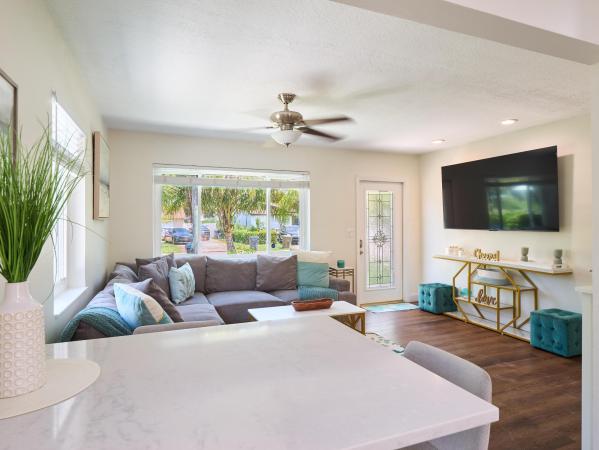 Kelsey City, 222 Bayberry Dr, Lake Park, Florida 33403, image 1