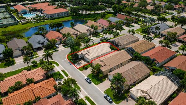 Cascade Lakes, 5168 Clover Creek Dr, Boynton Beach, Florida 33437, image 2