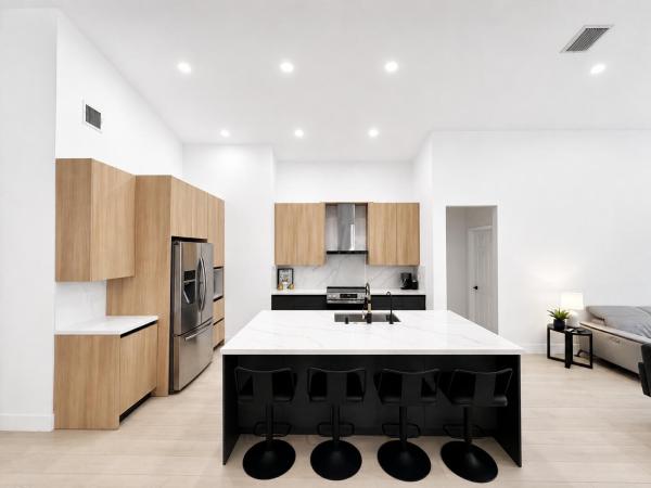 Classic Vista, 15850 NW 11th St, Pembroke Pines, Florida 33028, image 3