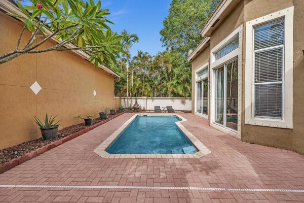 Villa Sorrento At Heron Bay, 5828 NW 121st Ave, Coral Springs, Florida 33076, image 3