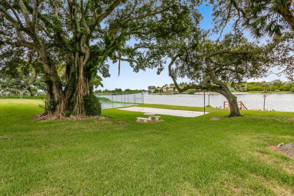 386 Golfview Rd #D, North Palm Beach, Florida 33408, image 1