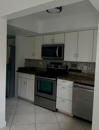 701 NW 19th St #512, Wilton Manors, Florida 33311, image 3