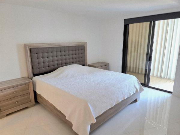 1361 S Ocean Blvd #PH-B6, Pompano Beach, Florida 33062, image 2