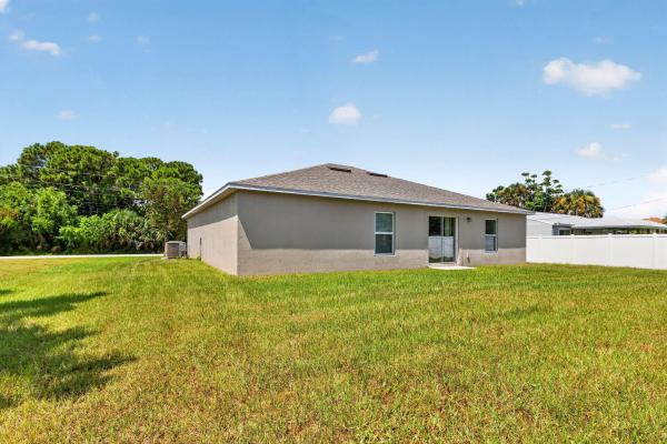 Sandhill Crossing, 2078 SE Joyner Cir, Port St. Lucie, Florida 34952, image 1