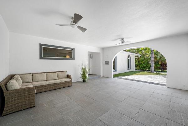 Harbor Beach, 2540 Mercedes Dr, Fort Lauderdale, Florida 33316, image 1