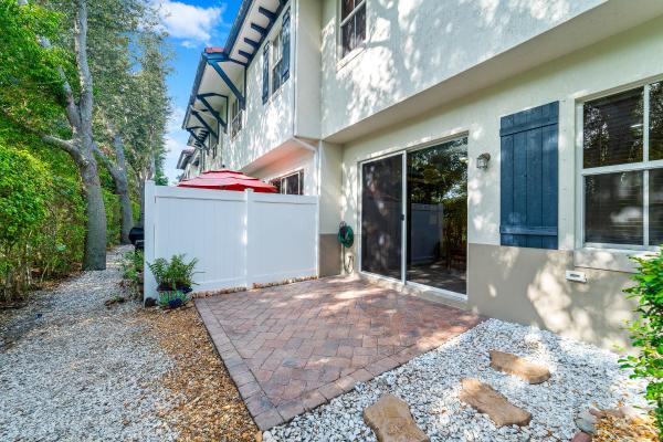 Colony Palms, 128 W Prive Cir, Delray Beach, Florida 33445, image 1