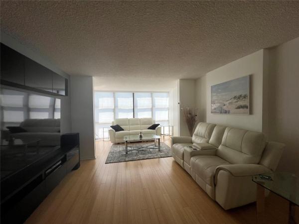 Oceanview Park, 800 Parkview Dr #316, Hallandale Beach, Florida 33009, image 3