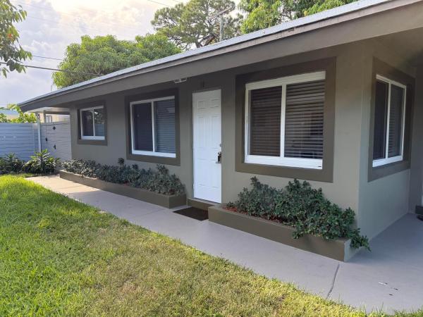 Lake Ridge, 1133 NE 16th Ave #1-5, Fort Lauderdale, Florida 33304, image 3