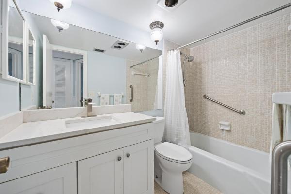 Ports O'Call, 29 Yacht Club Dr #405, North Palm Beach, Florida 33408, image 2