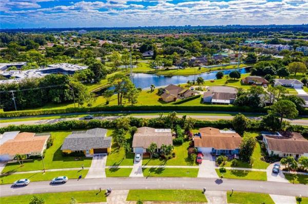 Coco Wood Lakes, 14574 Shadow Wood Ln, Delray Beach, Florida 33484, image 1