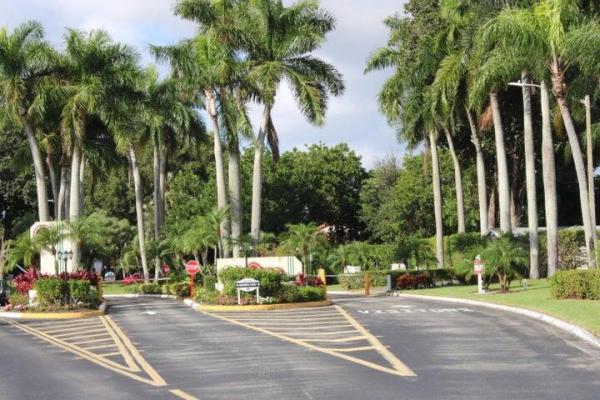 10804 Bahama Palm Way #102, Boynton Beach, Florida 33437, image 2