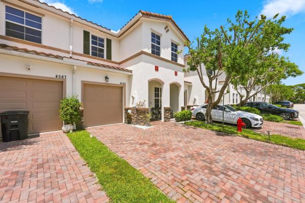 Tara Cove, 4585 Tara Cove Way, West Palm Beach, Florida 33417, image 3