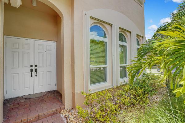Poinciana Parc, 317 E Garden Cove Cir, Davie, Florida 33326, image 1