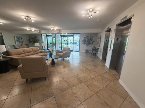 Palm-Aire Country Club 6, 3800 Oaks Clubhouse Dr #311, Pompano Beach, Florida 33069, image 2
