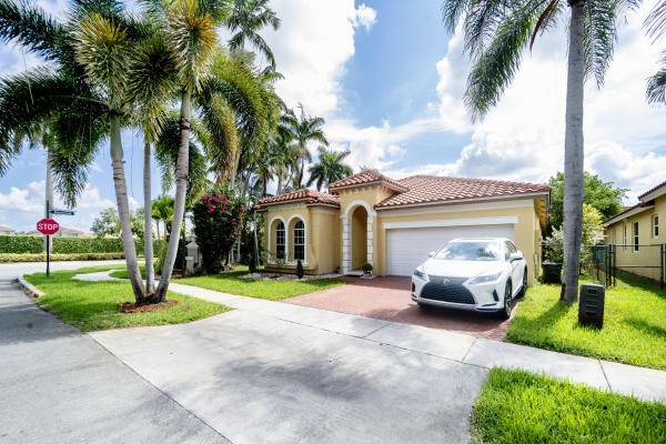 Somerset Country Club, 4901 SW 134th Ave, Miramar, Florida 33027, image 1