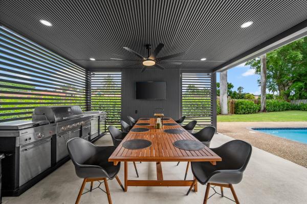 Amberwoods, 6299 Hollandaire Dr E, Boca Raton, Florida 33433, image 3