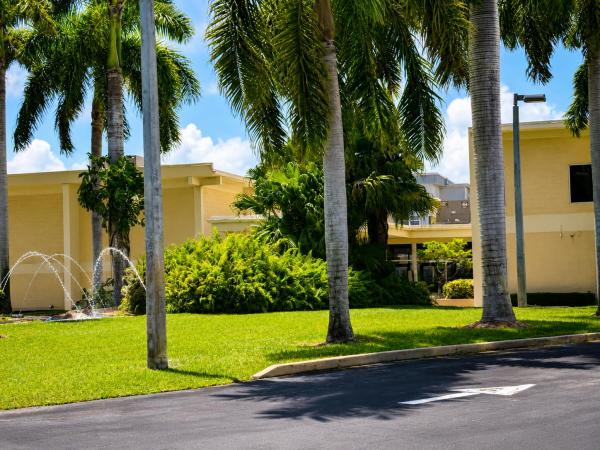 Village Royale Greenhaven, 230 NE 26th Ave #4040, Boynton Beach, Florida 33435, image 3
