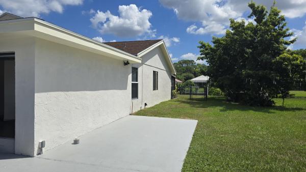 Crestwood, 118 Cambridge Ln, Royal Palm Beach, Florida 33411, image 3