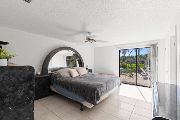Crestwood, 108 Cambridge Ln, Royal Palm Beach, Florida 33411, image 2
