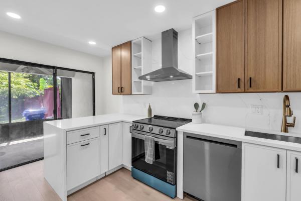Southbridge At Pembroke Pointe, 176 NW 106th Ter, Pembroke Pines, Florida 33026, image 2