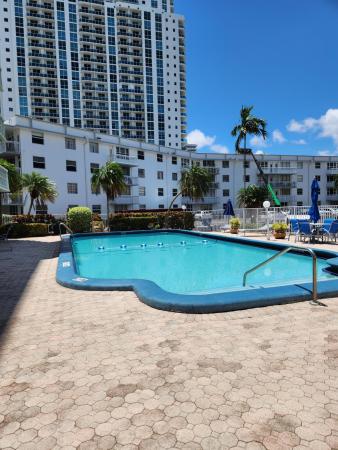 The Islands Martinique, 1893 S Ocean Dr #511, Hallandale Beach, Florida 33009, image 2