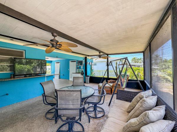 1326 Lake Erie Dr, Lake Worth, Florida 33461, image 2