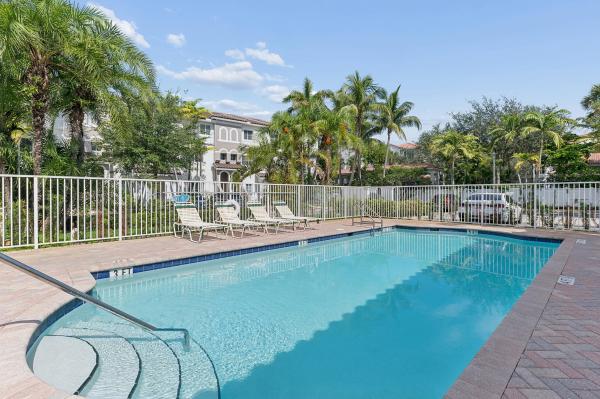 428 Bayfront Dr, Boynton Beach, Florida 33435, image 3