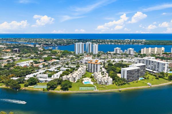 Everglades, 374 Golfview Rd #405, North Palm Beach, Florida 33408, image 2