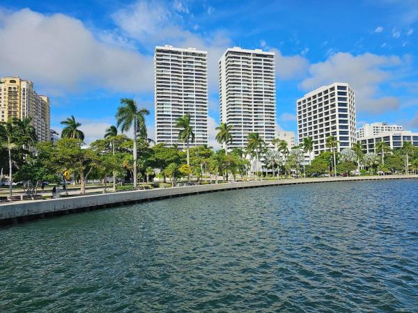 The Senate, 2550 Presidential Way #106, West Palm Beach, Florida 33401, image 2
